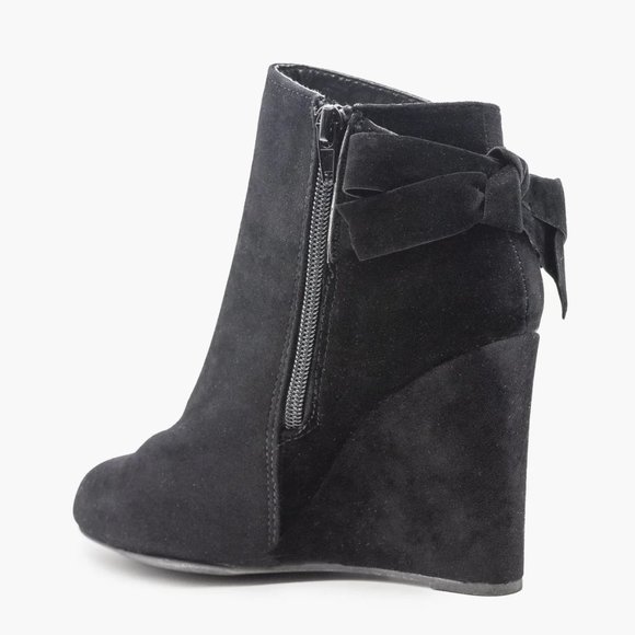Bamboo Black Bootie Wedges - Picture 2 of 13